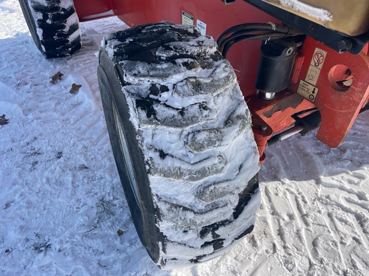 2008-jlg-600s-image-25