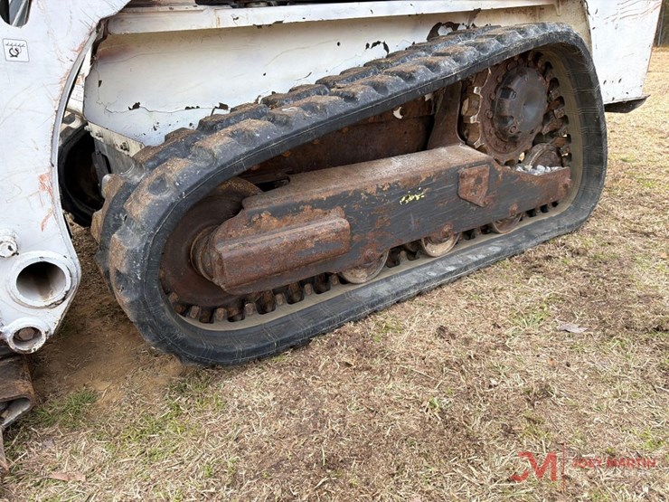 2020-bobcat-t450-image-11