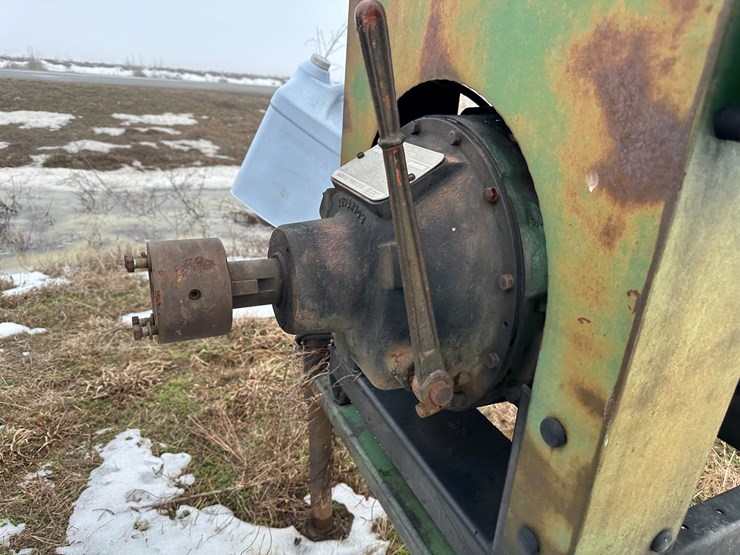 john-deere-4045t-image-11