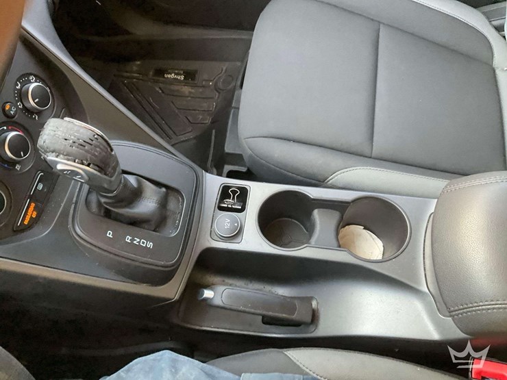 2016-ford-escape-image-22