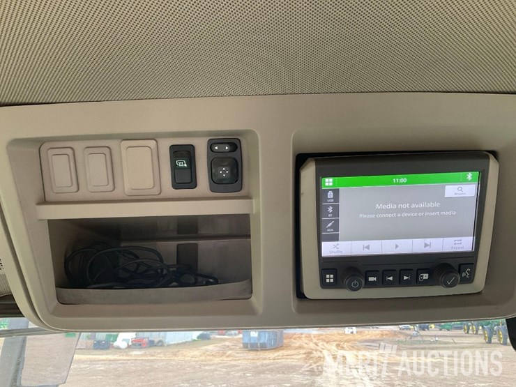 2024-john-deere-8r-250-image-60