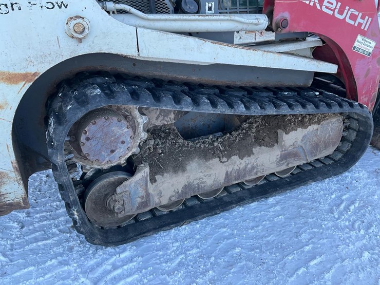 2012-takeuchi-tl10-image-35