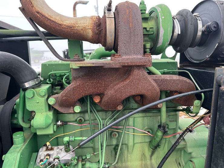 john-deere-4045t-image-12