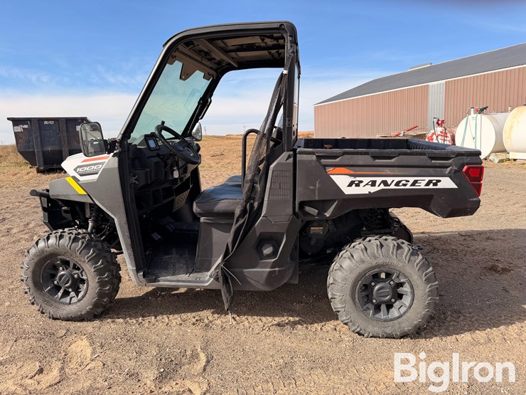 2023-polaris-ranger-1000-image-8