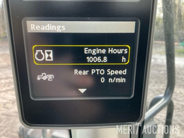 2023-john-deere-6120m-image-52