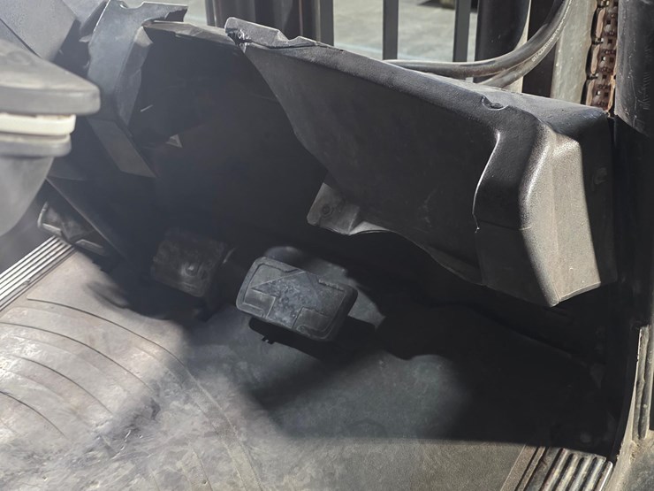 2008-linde-h30d-image-23