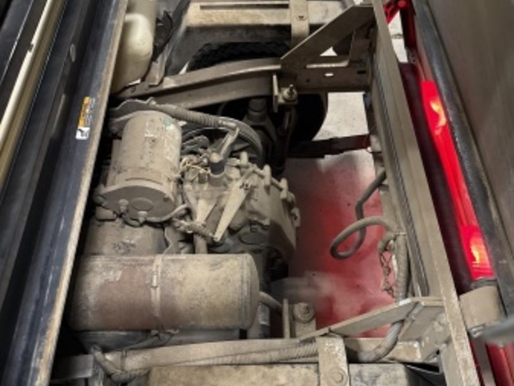 2010-club-car-carryall-1-image-12