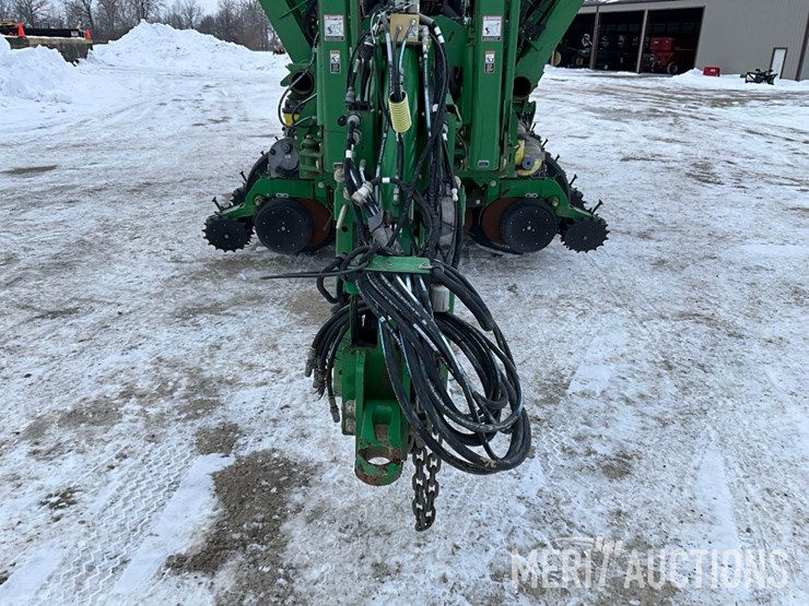 2012-john-deere-1790-image-10