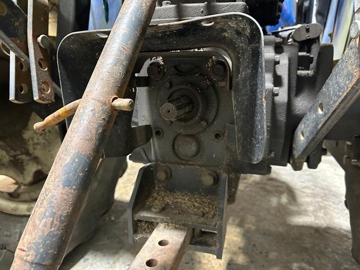 new-holland-tc35-image-13