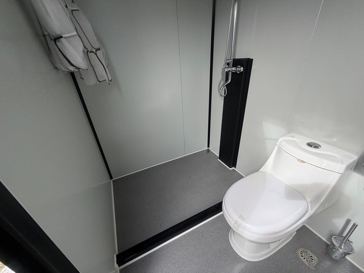 #8654-•-2025-unused-60x87x96-portable-restroom-image-8
