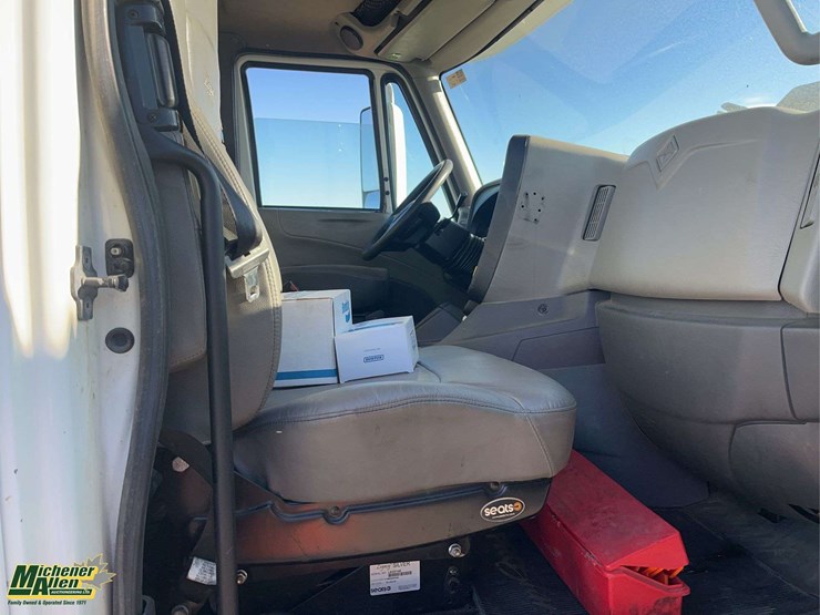 2017-international-prostar-image-20