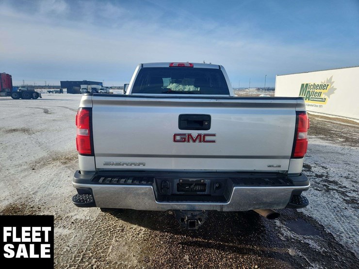 2019-gmc-sierra-2500hd-image-22