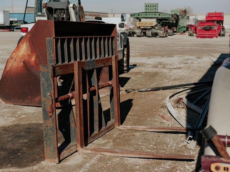 2005-bobcat-v723-image-11