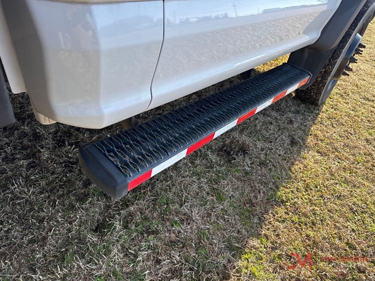 2017-ford-f550-xl-image-20