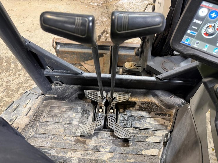 2021-bobcat-e50-image-30