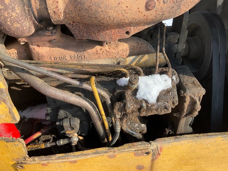 1989-caterpillar-d4h-image-96