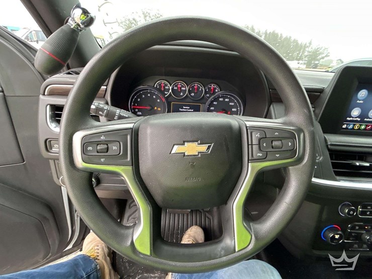 2023-chevrolet-tahoe-image-14