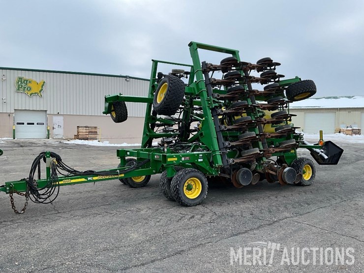 2012-john-deere-1990-image-1