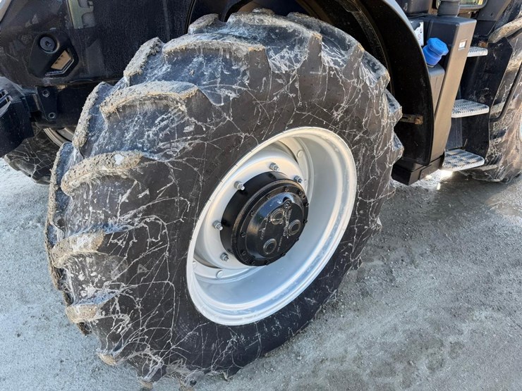 2022-case-ih-maxxum-115-image-9