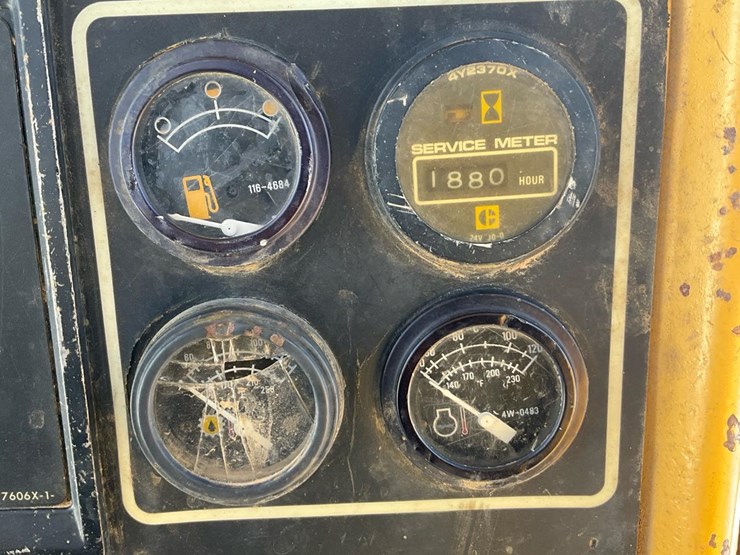 1989-caterpillar-d4h-image-81