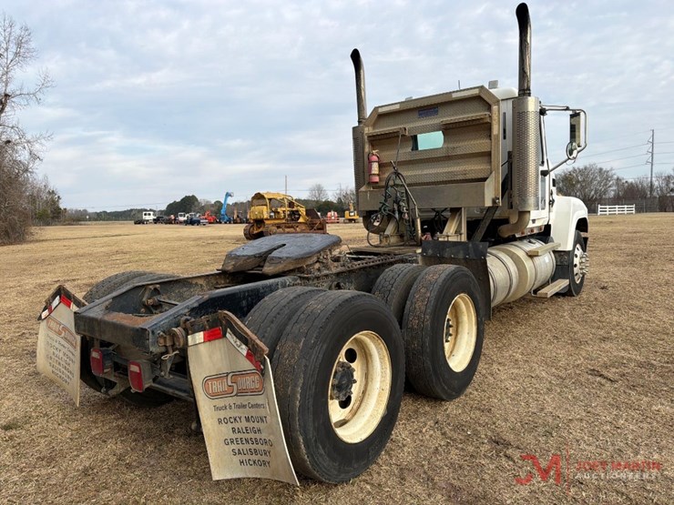 2006-mack-chn613-image-3