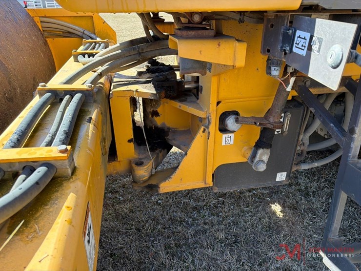 2016-volvo-sd115b-image-8