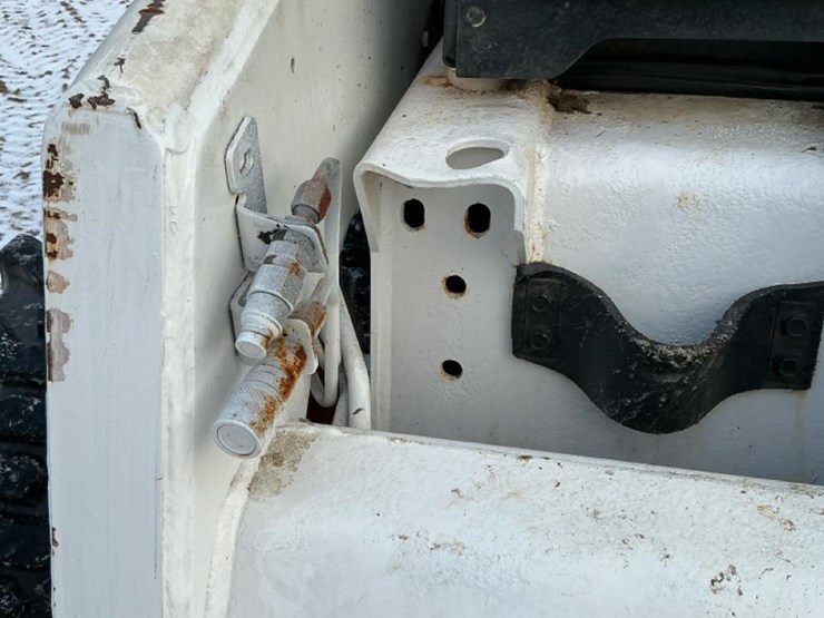 1997-bobcat-863h-image-30