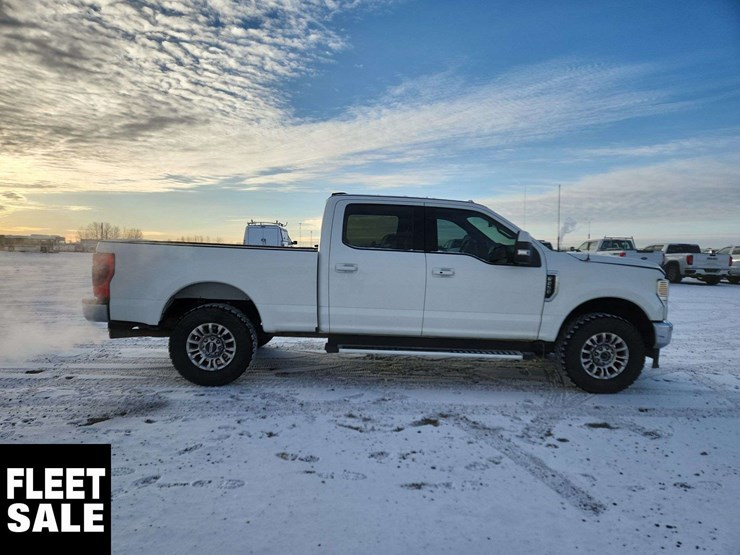 2022-ford-f250-image-9