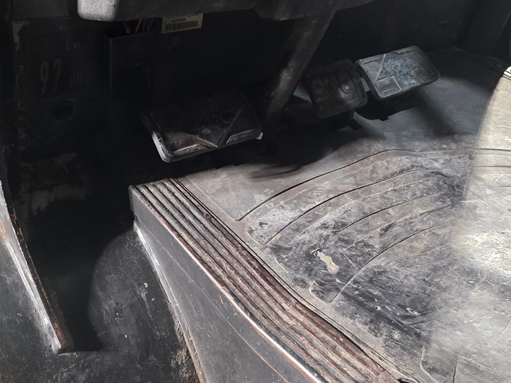 2008-linde-h30d-image-21