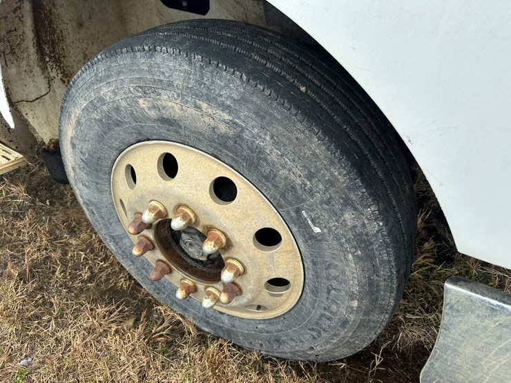 2001-international-2001-image-11