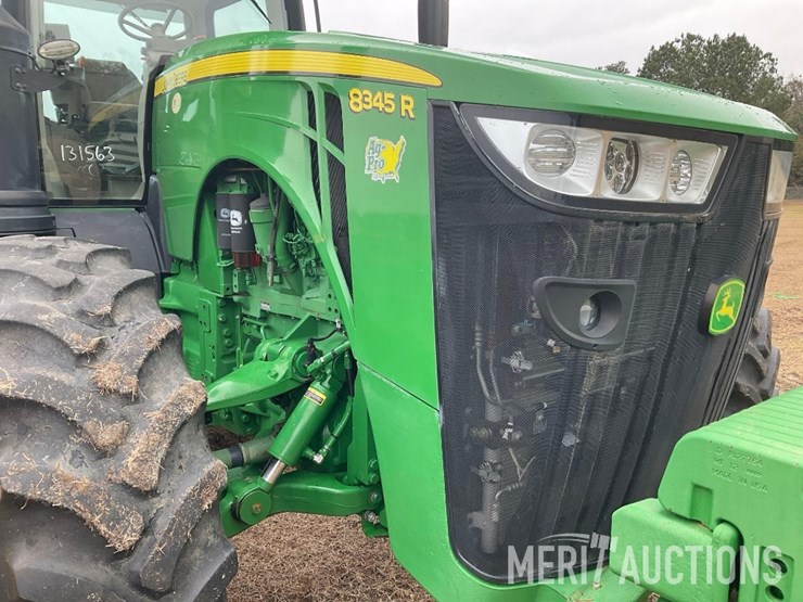 2018-john-deere-8345r-image-40