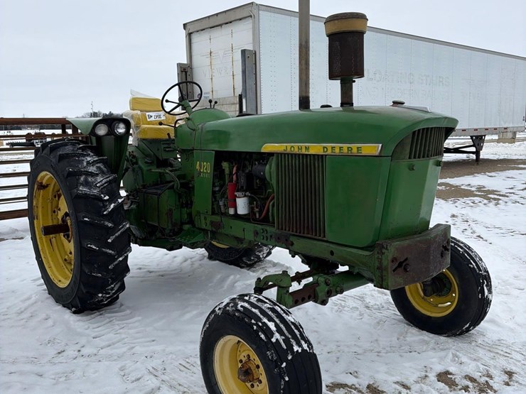 john-deere-4020-image-3