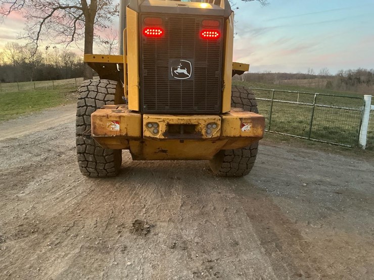 2009-deere-544k-image-51