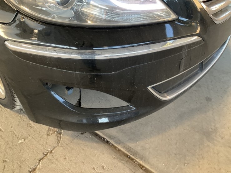 2012-hyundai-genesis-sdn-image-10