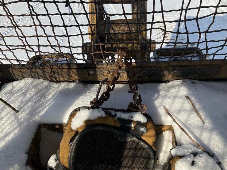 1989-caterpillar-d4h-image-75