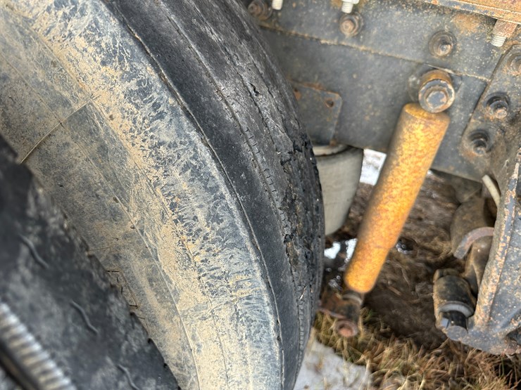 2001-international-2001-image-9