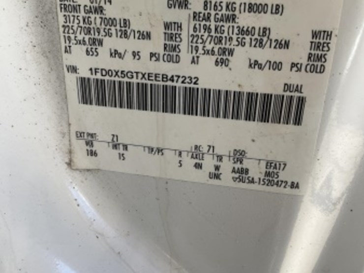 2014-ford-f550-image-19