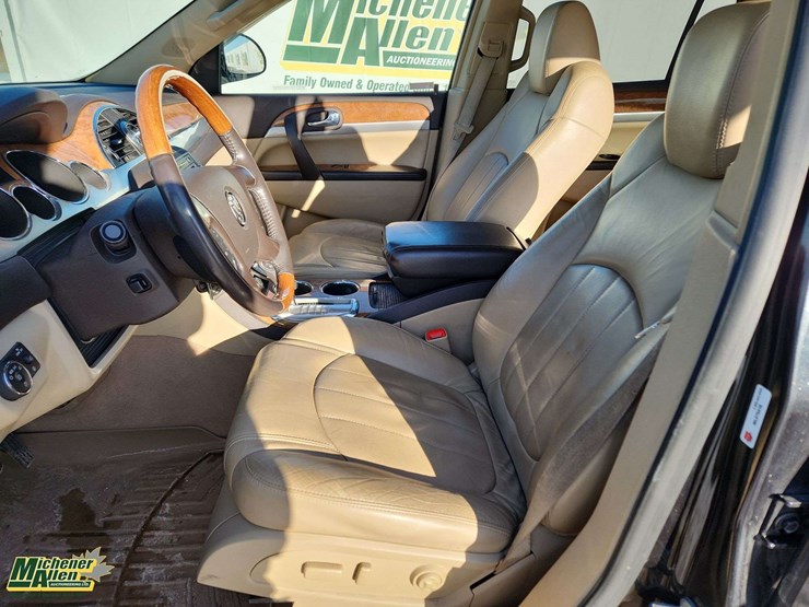 2008-buick-enclave-cxl-image-16