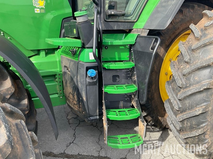 2024-john-deere-8r-410-image-42
