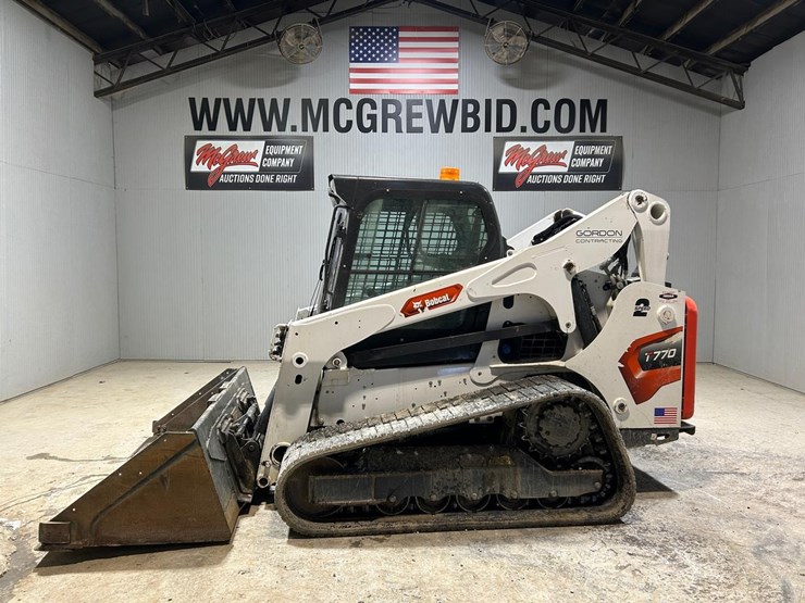 2023-bobcat-t770-image-1