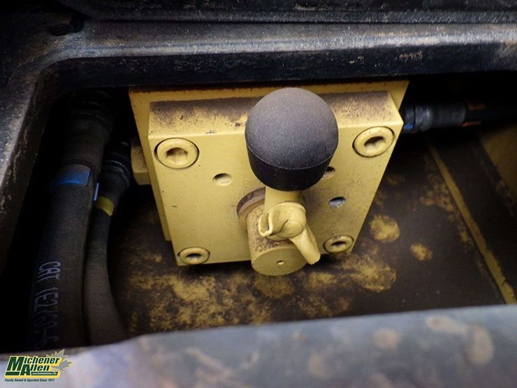 2018-caterpillar-312fgc-image-56