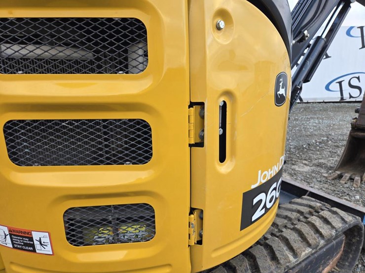 2020-deere-26g-image-28