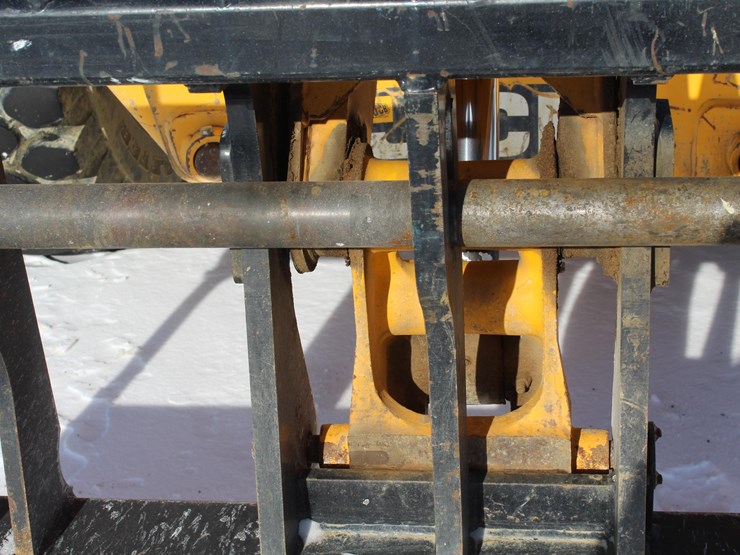 2013-jcb-510-56-image-59