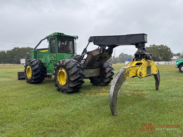 2018-deere-748l-image-3