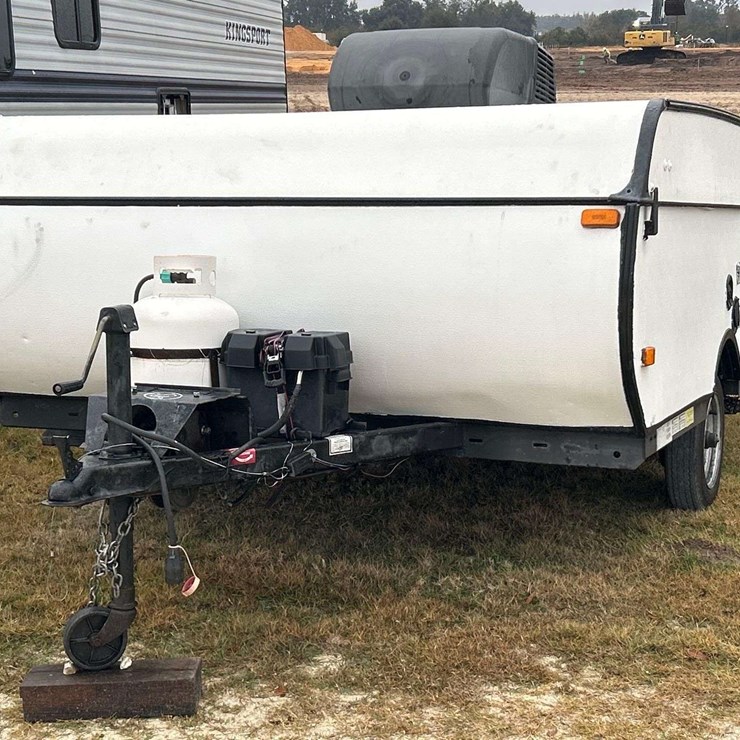 2014 Forest River Pop-up trailer