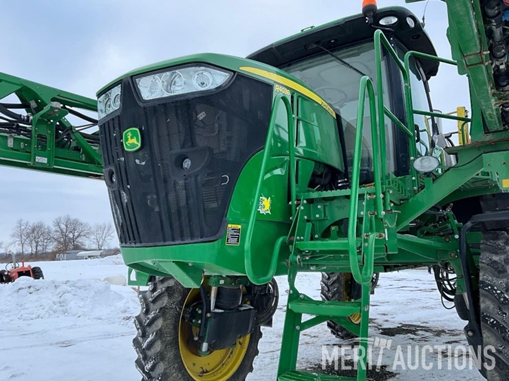 2015-john-deere-r4038-image-9
