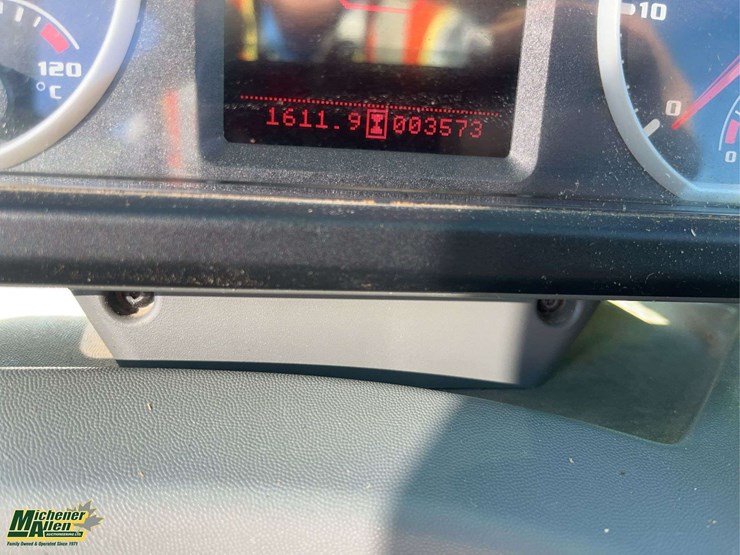 2017-merlo-p27.6plus-2700-kg-telehandlers-image-20