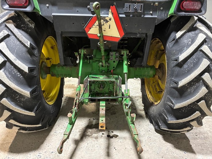 john-deere-2555-image-12