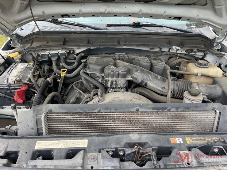 2016-ford-f250-xl-image-12