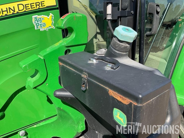 2021-john-deere-6120m-image-18